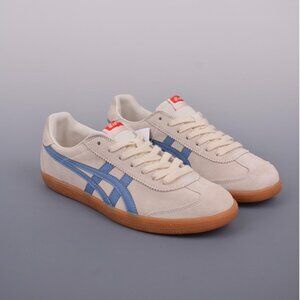 NWT Gray Onitsuka Tiger Tokuten Grey Suede Sneakers
